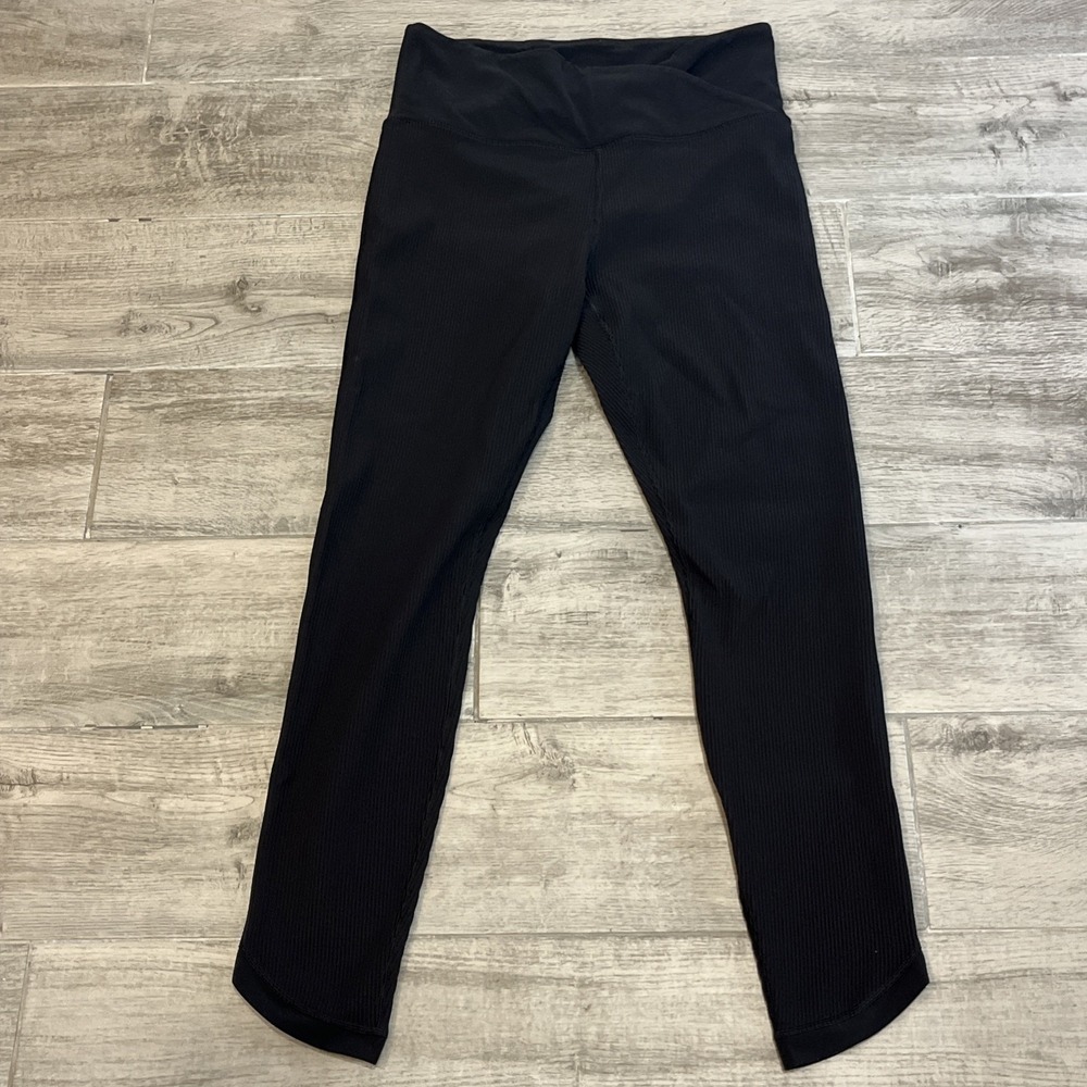 Athleta Women's Elation Crossover Rib 7/8 Tight Legging Solid Black Size Medium